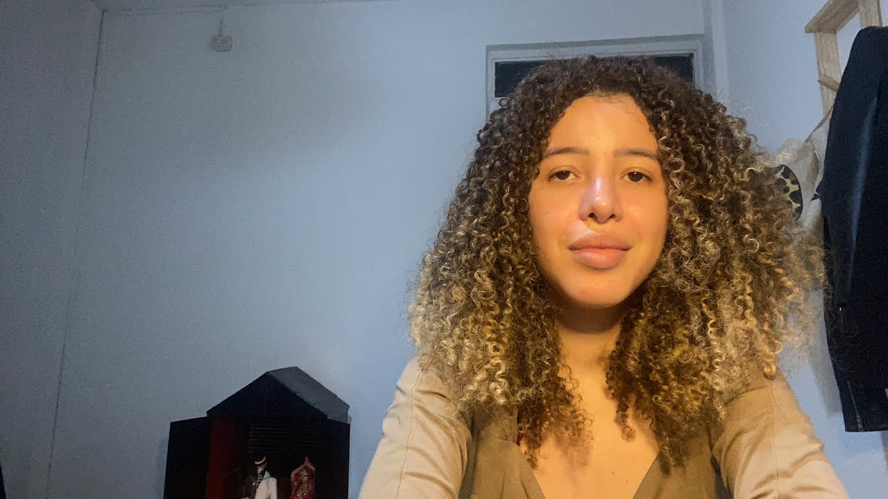 O que essa pessoa sente por mim?