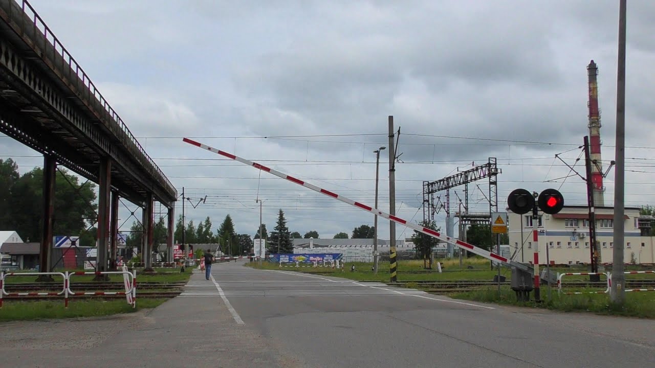 Przejazd kolejowy, Ełk ul. Towarowa | Polish railroad crossing