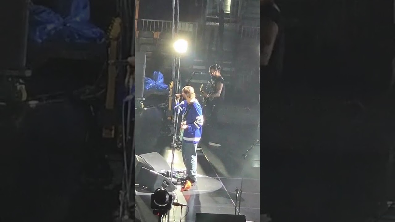 James Arthur: Yeah, no Live in Toronto Pisces World Tour