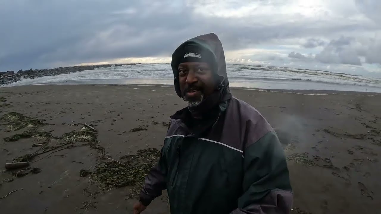 Razor Clam Digging in Ocean Shores, WA During a Cyclone