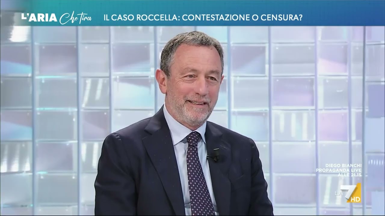 Laura Tecce contro Angela Azzaro: 