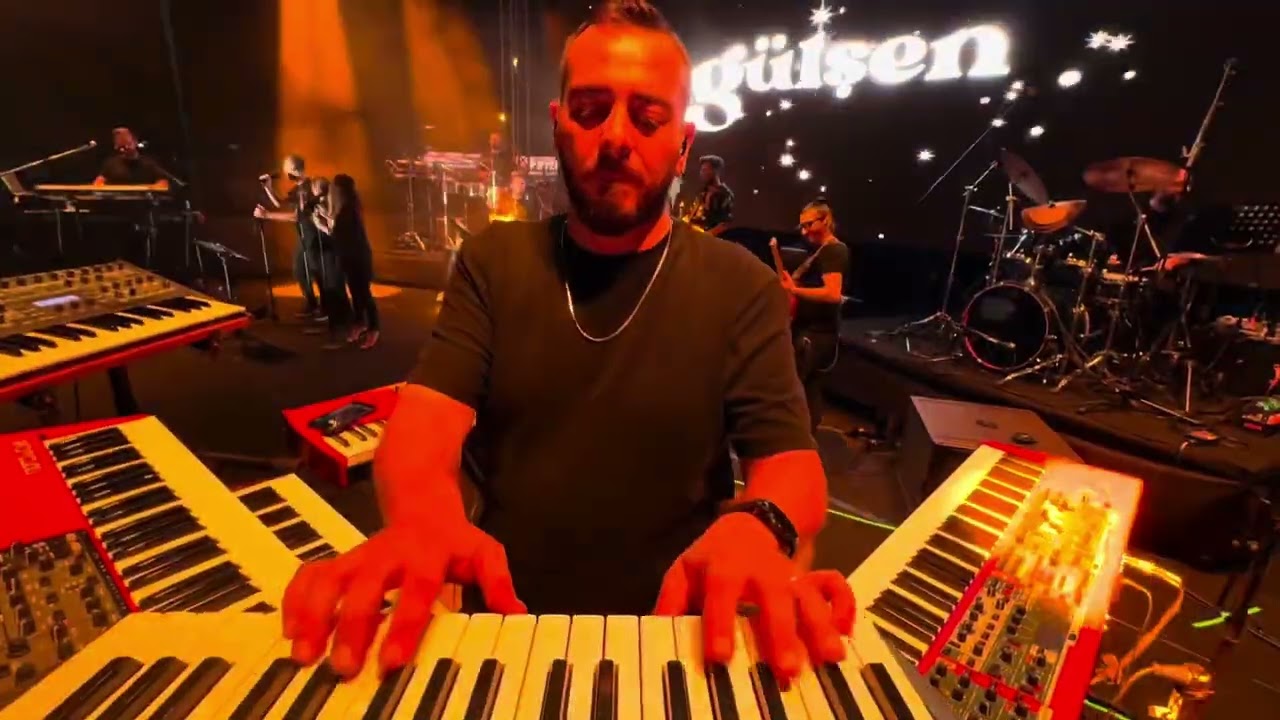 Miraç Çelenk - Bi Fırt Çek  - Gülşen Live Hava Gazı Festivali İzmir 2024 Keyboard Cam