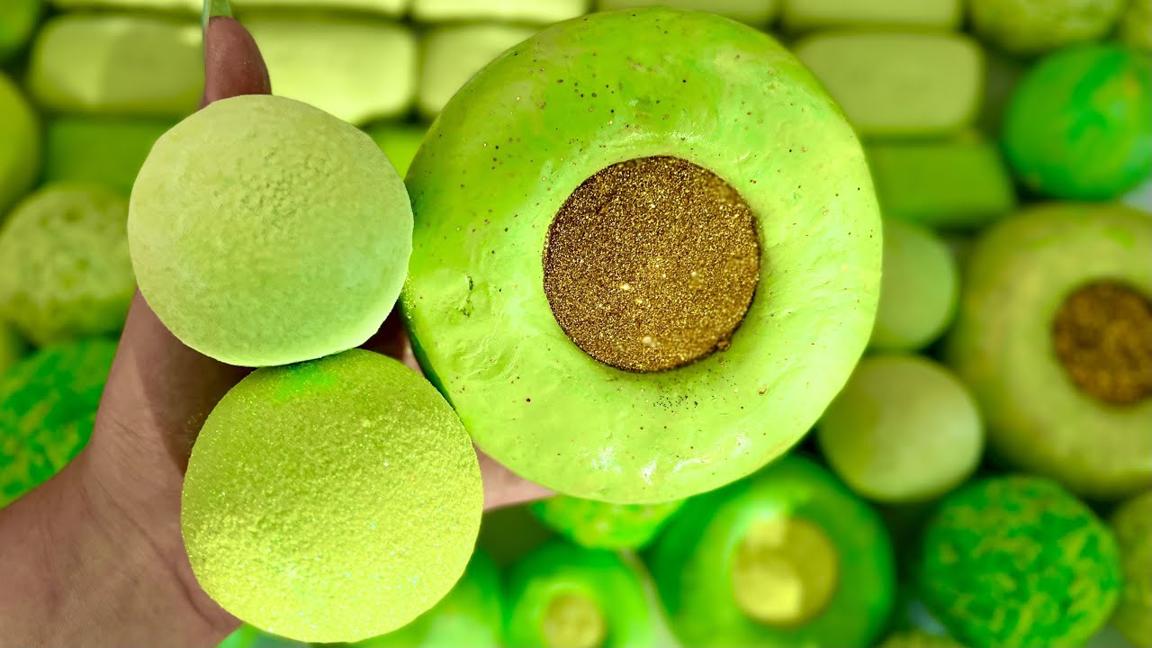 ASMR Clay cracking light plasticine 🤤 Crushing soap boxes with foam 💚 Cutting soap cubes 💚