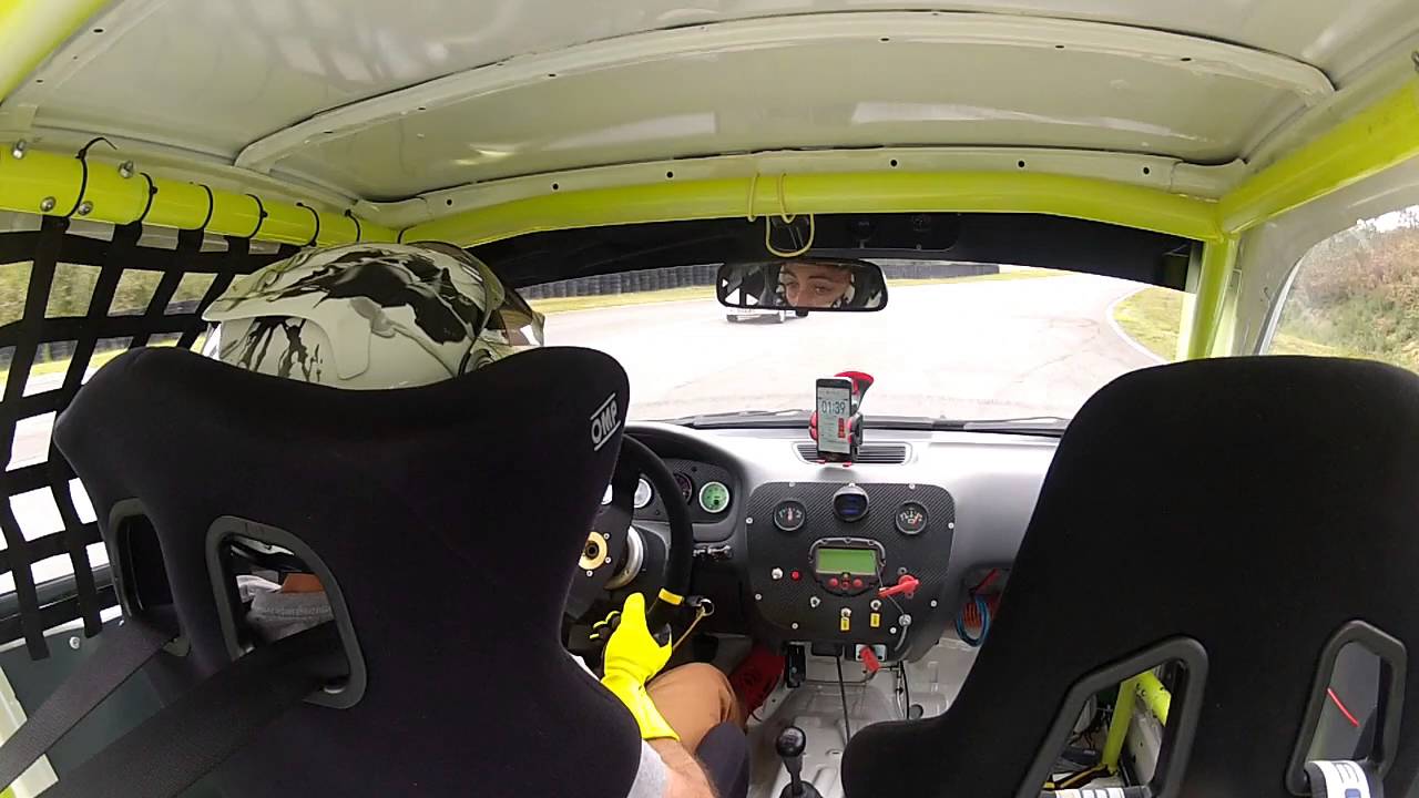 Circuit Pau Arnos Crash FIAT 600