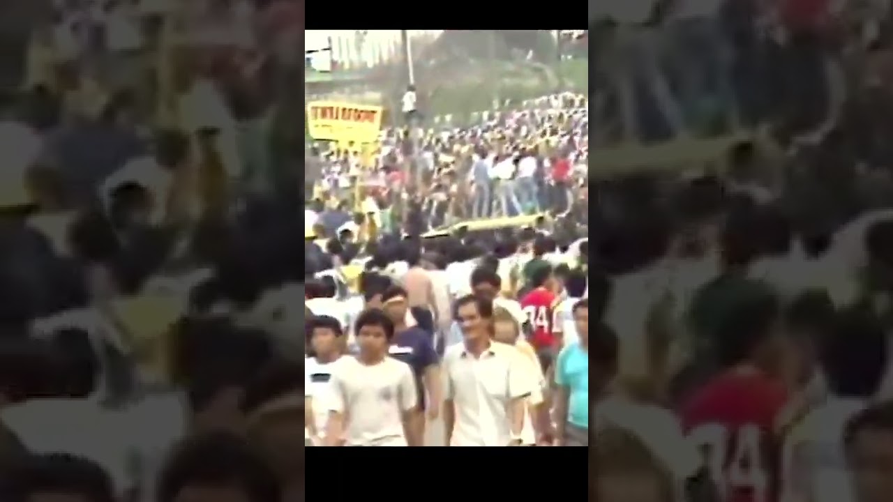 The #1986 #EDSA People Power Revolution gathered millions of Filipinos