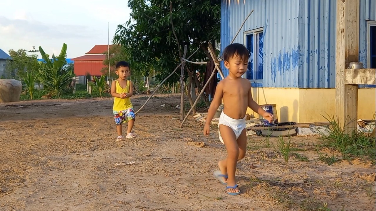 Rafael and Sonith Having an Exciting Day Outside | Rafael and Sonith Running and Playing Outside