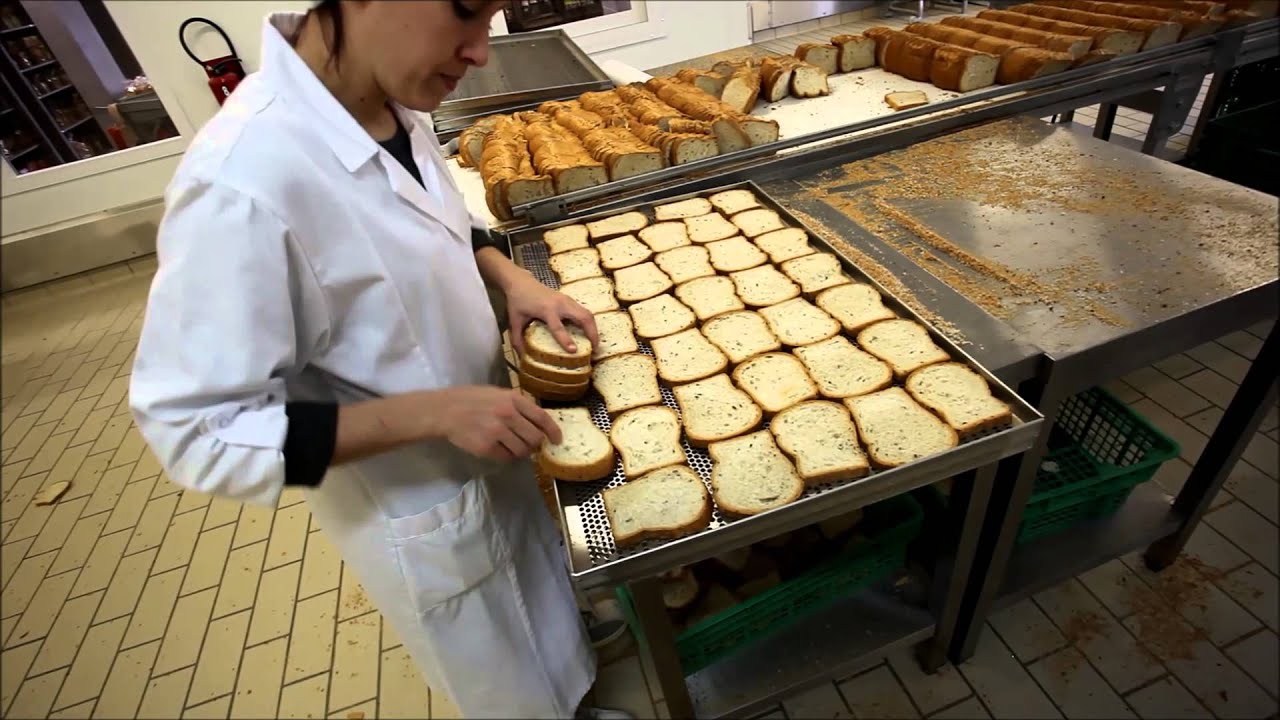 La Chantéracoise dernière biscotterie artisanale de France Saint Germain du Salembre