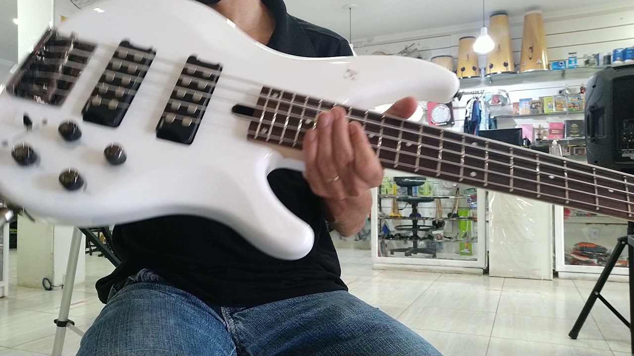 Yamaha Trbx 5 cordas
