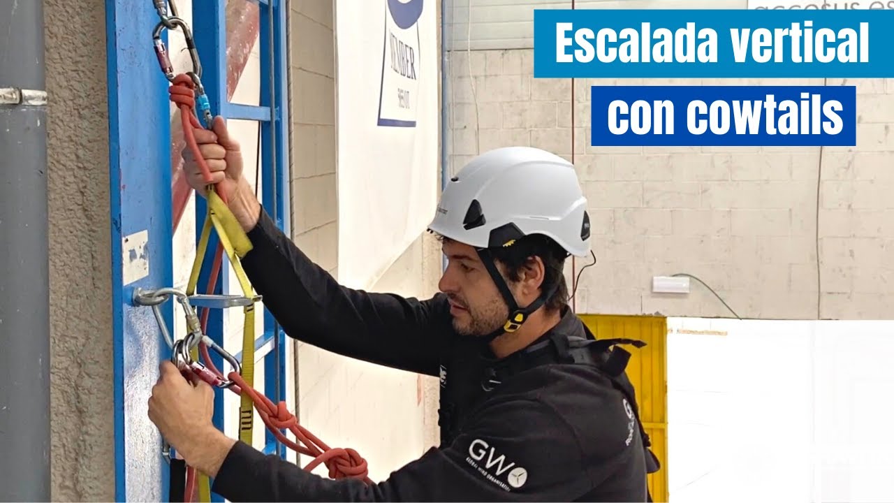 IRATA nivel 2: Escalada vertical con cowtails
