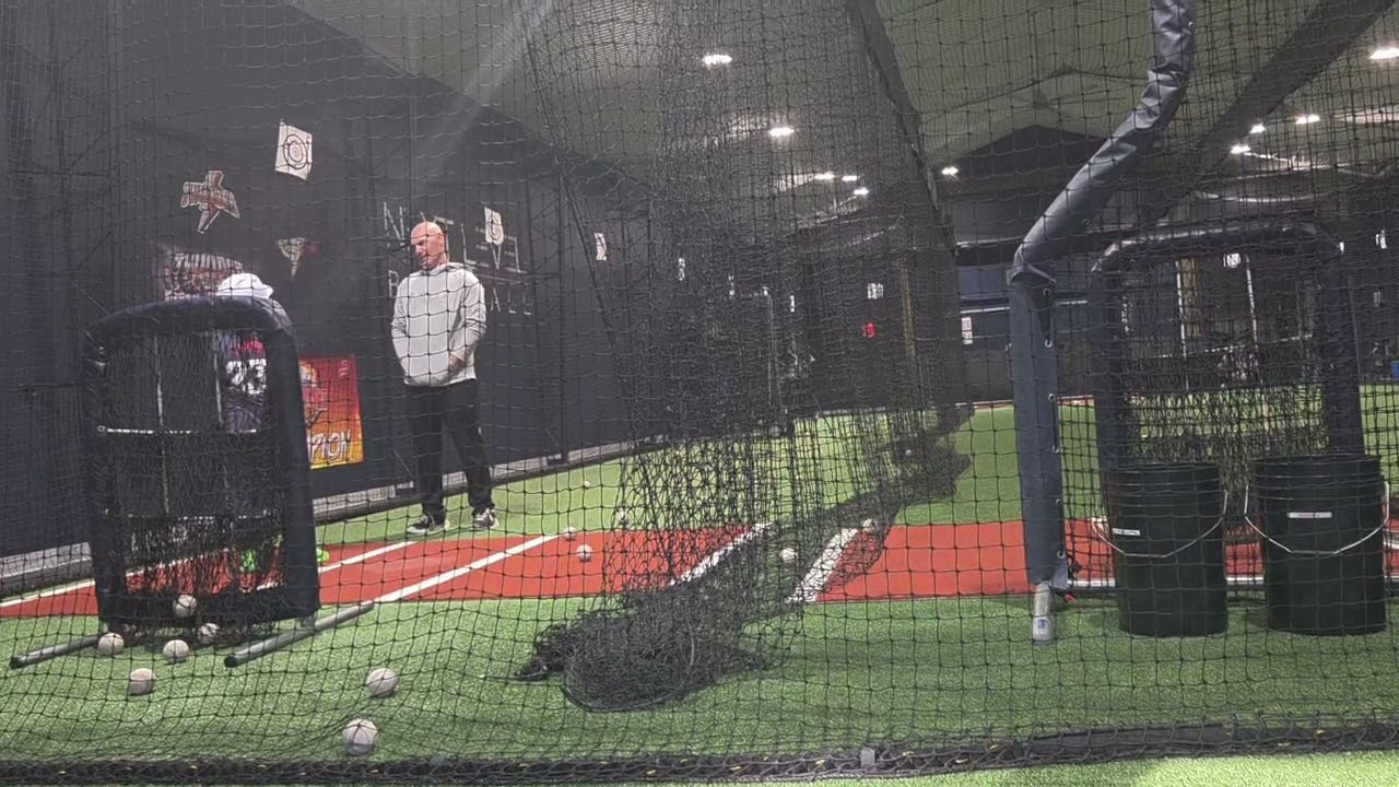 Vic Visualizing Dingers
