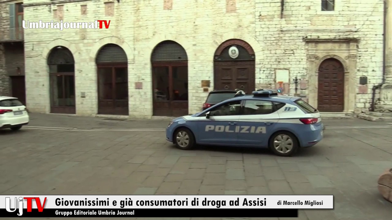 Andavano a scuola con marijuana da fumare, 5 studenti sorpresi ad Assisi