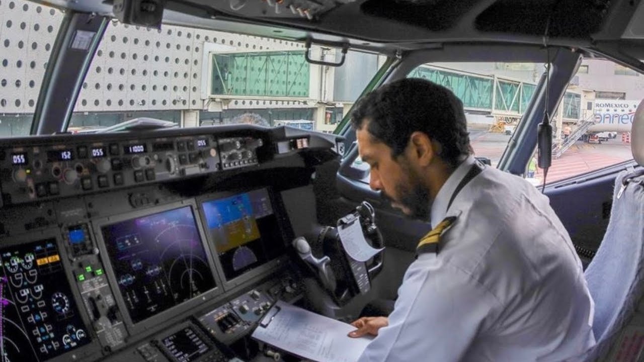 Boeing 737MAX Procedimientos de vuelo  RNAV RWY 16