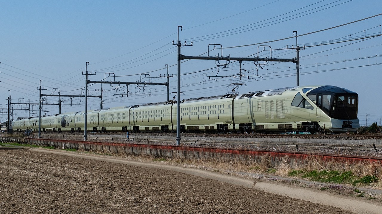 TRAIN SUITE 四季島 2026年3月17日 東鷲宮～栗橋 通過シーン