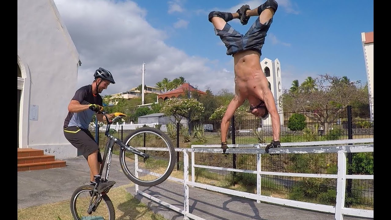 STREET TRIAL vs VTT TRIAL (#BOMBER SHOW )