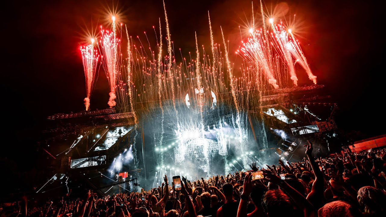 ARMIN VAN BUUREN LIVE AT ULTRA EUROPE 2026
