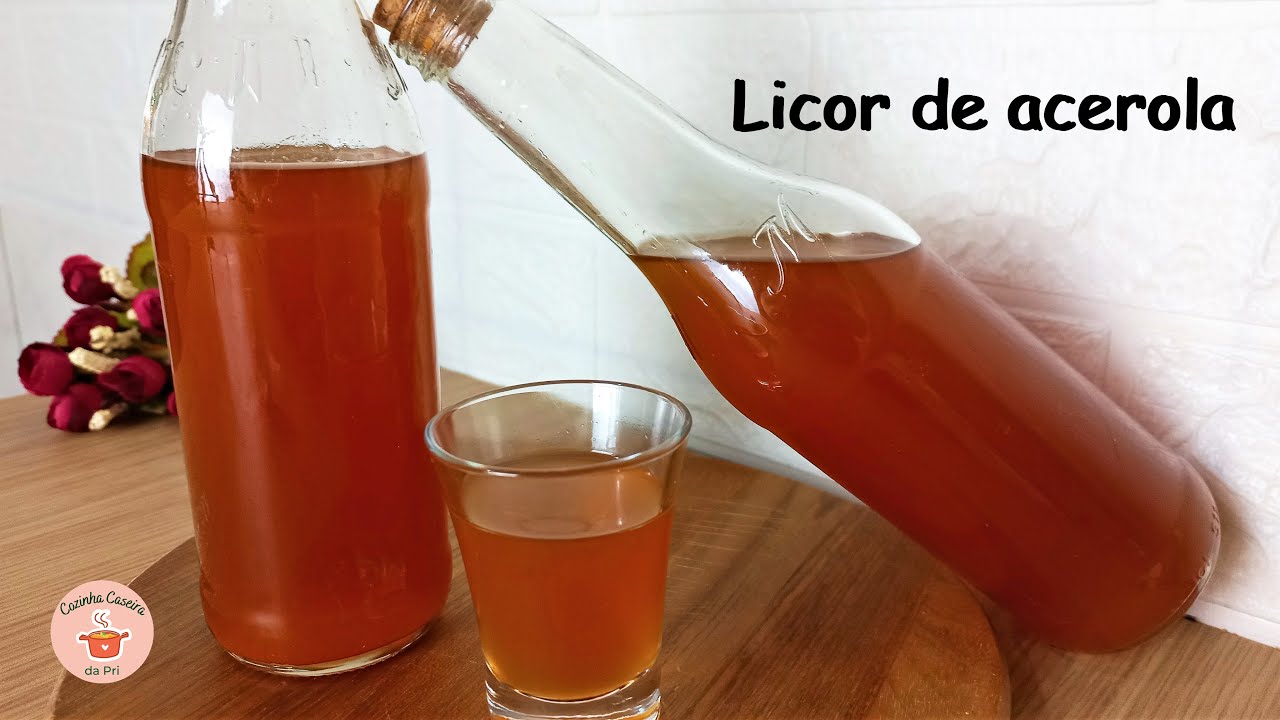 LICOR DE ACEROLA ARTESANAL