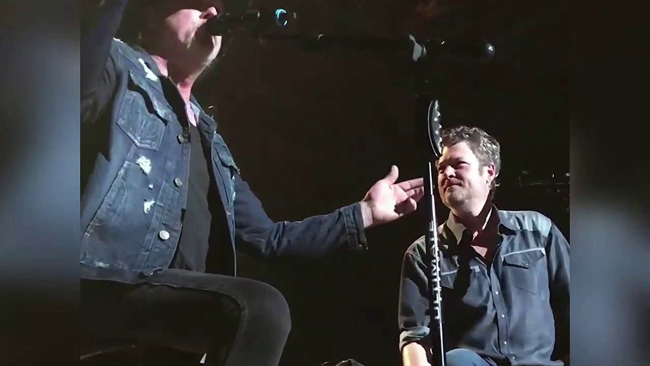 Blake Shelton and Trace Adkins - Asshole (Greenville, March 9 2018)