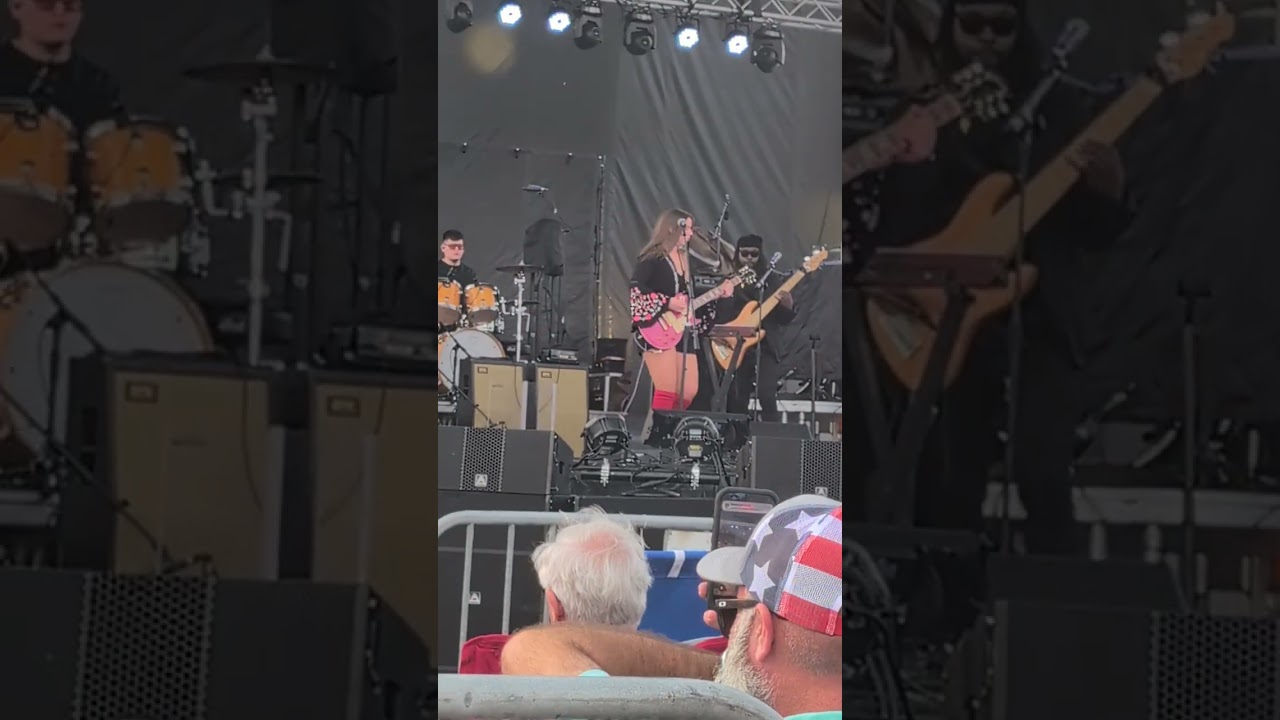 Ally #Venable plays  at #bluesfestival in fl
