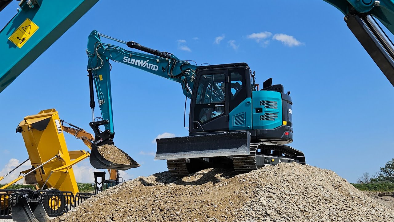 SUNWARD SWE 155 UF - Présentation extérieur de la nouvelle 15t compact