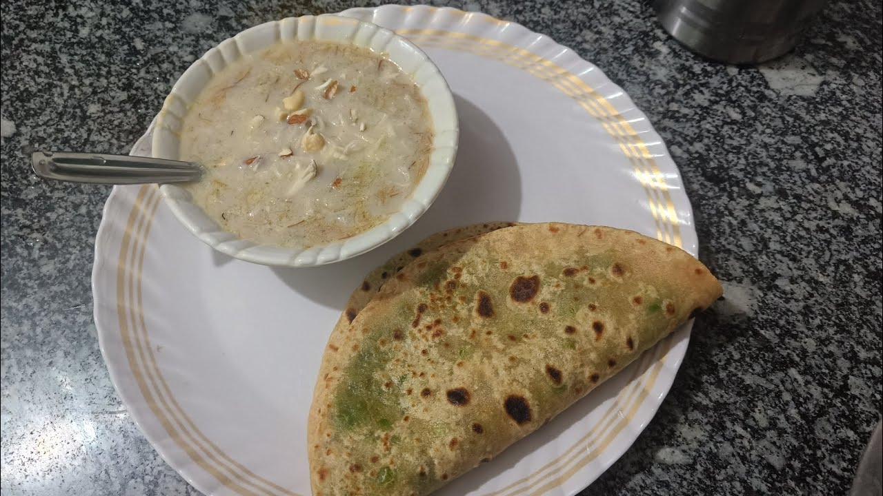 Matar ke Parathe🫛| Winter Special | मटर के पराठे| Gulafsha's Kitchen | Mom's food | #recipe 