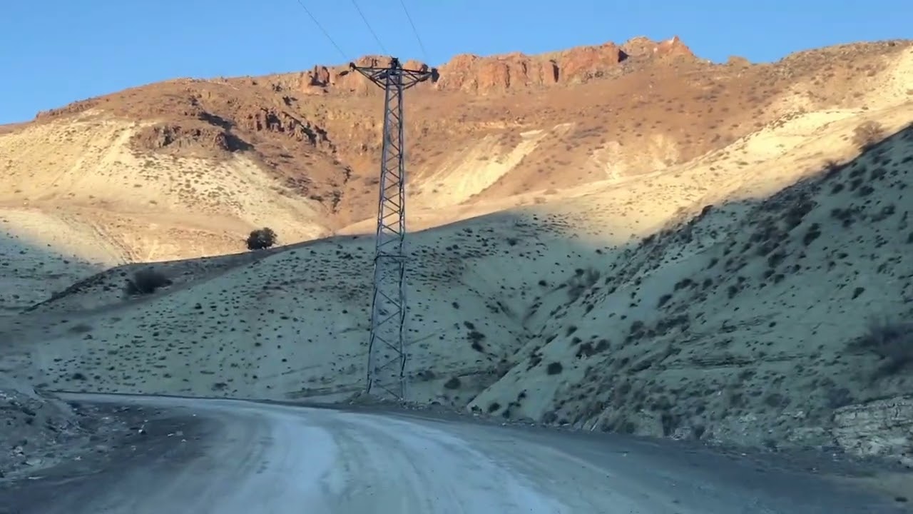 Aşık Zeki Erdali Garip Kalmış Bizim Köyler