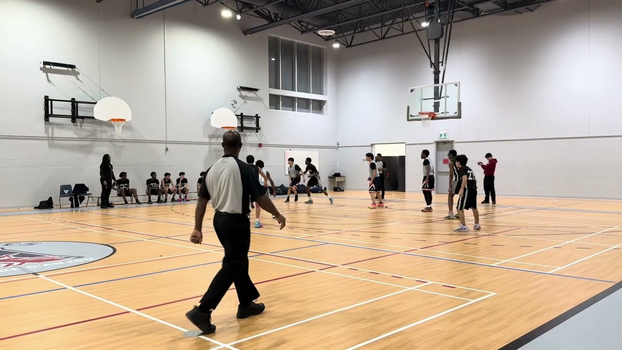 Collège D’Anjou vs És Louis-Riel (juvénile)