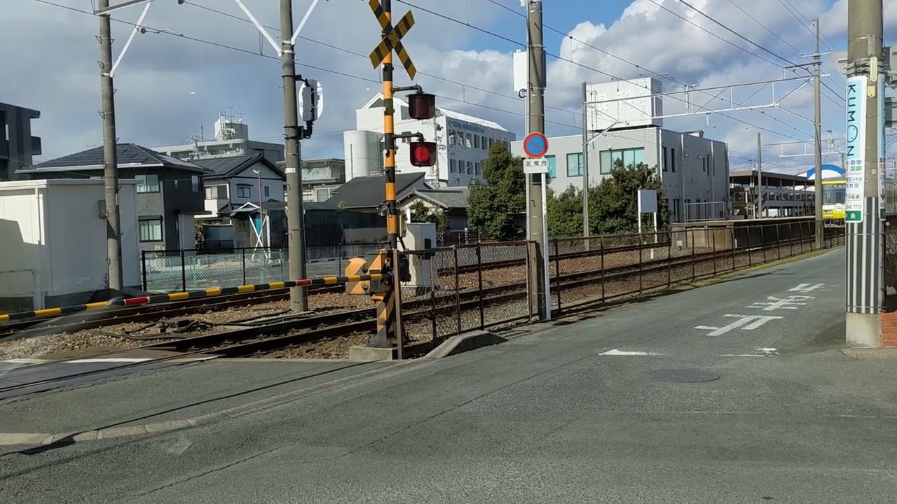 【遠鉄電車】遠鉄小松駅を発車する遠鉄電車。投稿NO，209。