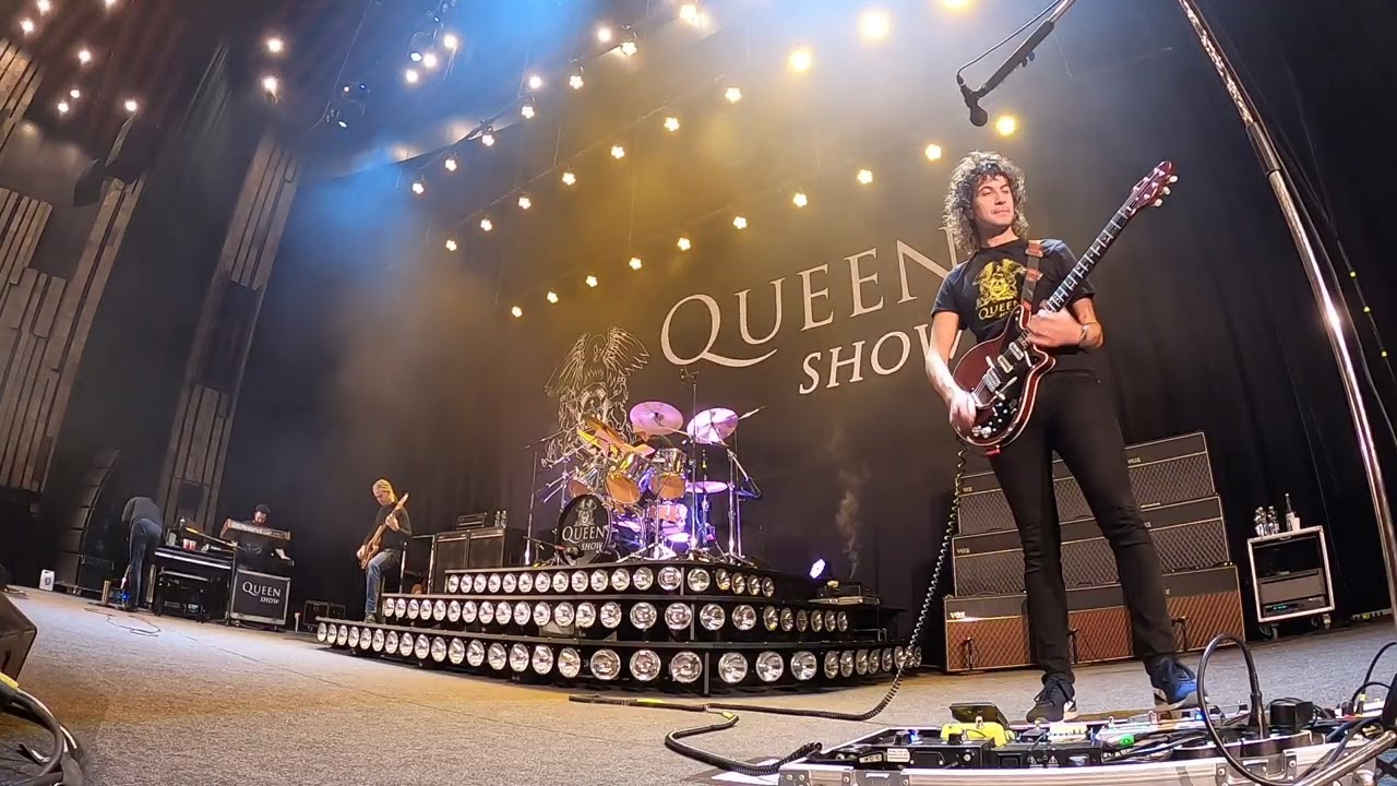 VLOG: QUEENSHOW live in Karlovy Vary - 12/12/2025