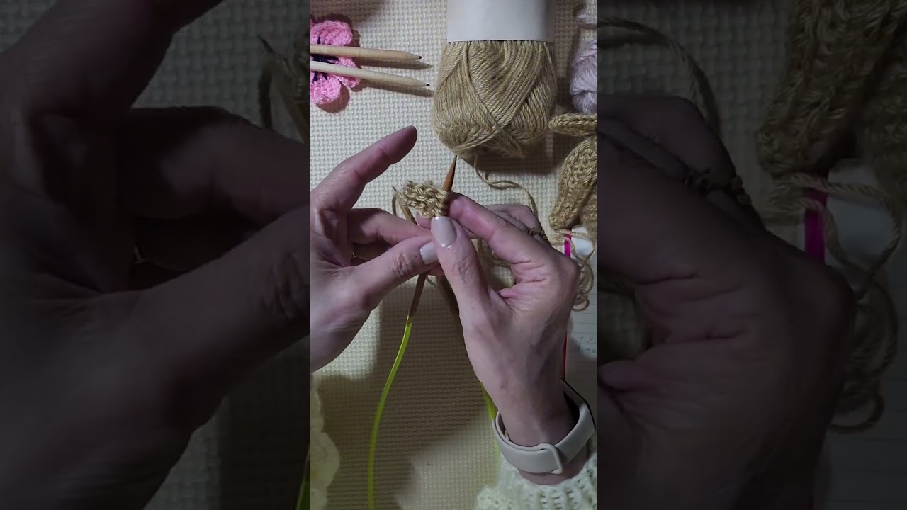 Pañuelo para cuello a dos agujas