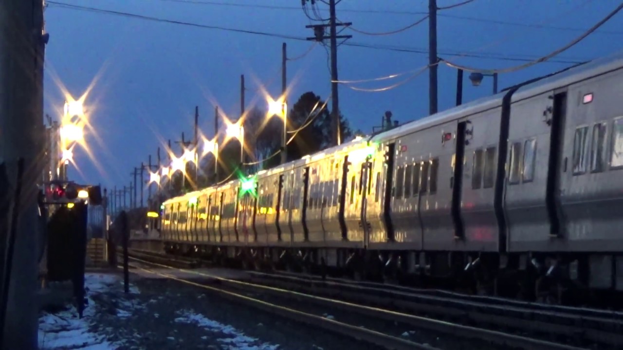 LIRR Bethpage - 4 Trains in 10 Minutes