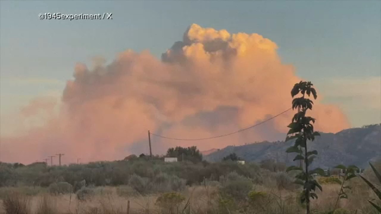 Fire outside of Reno explodes to 10,000 acres, evacuations issued