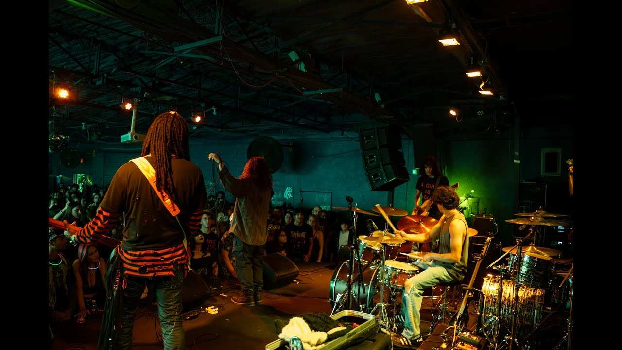 Menorah - Live at The Paper Tiger