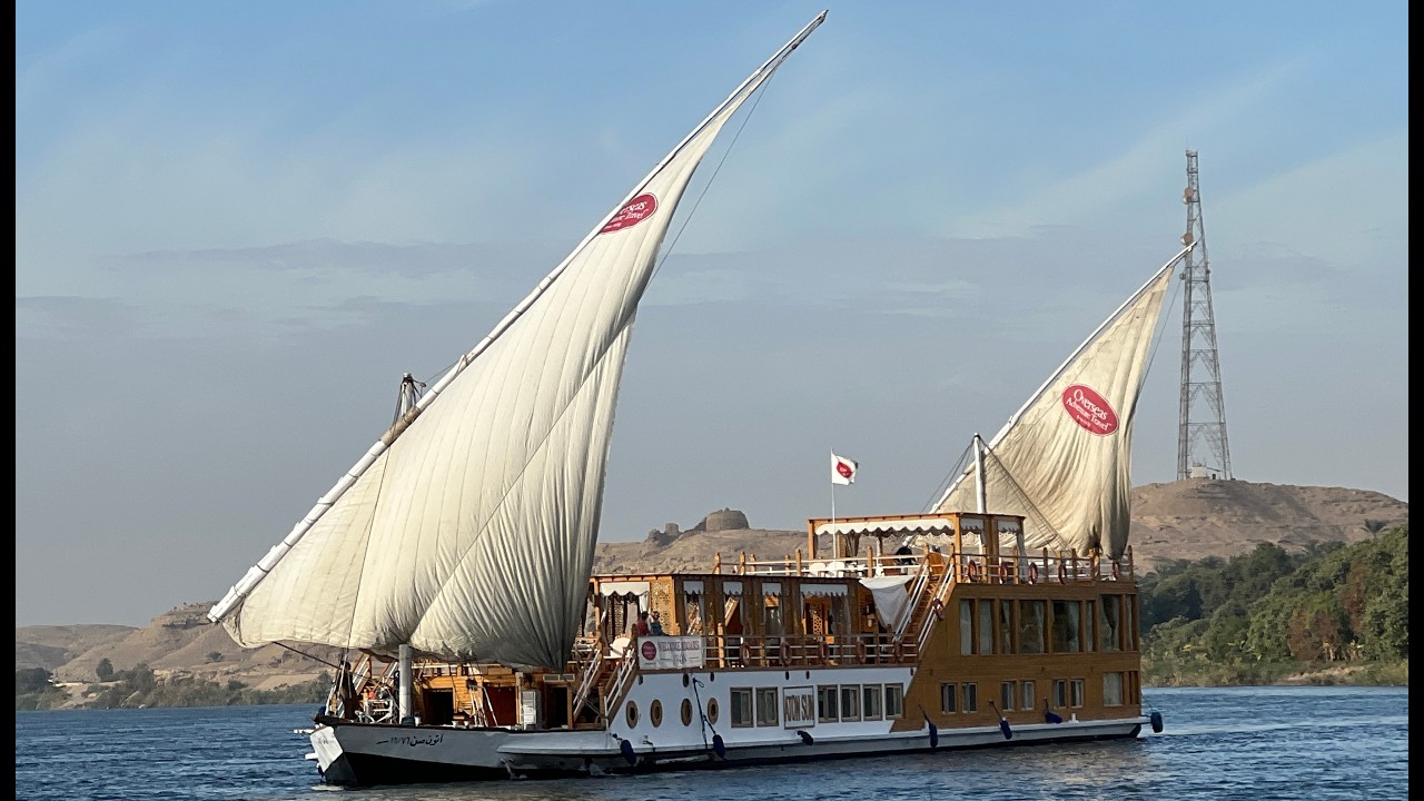 23 Hotels & Our Dahabeya