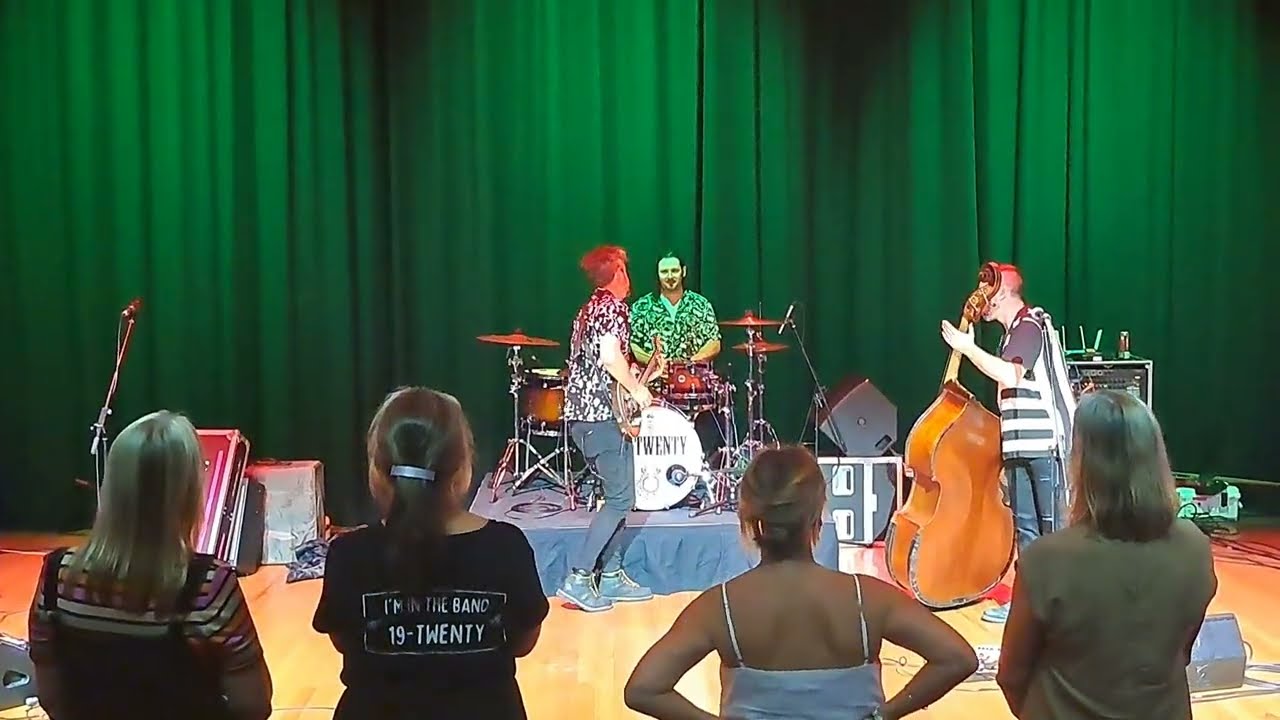 19-TWENTY - '2 & 4' Rage Against.. Medley - Live - 2025 Hips' Ten Year Anniversary Tour - Bellingen