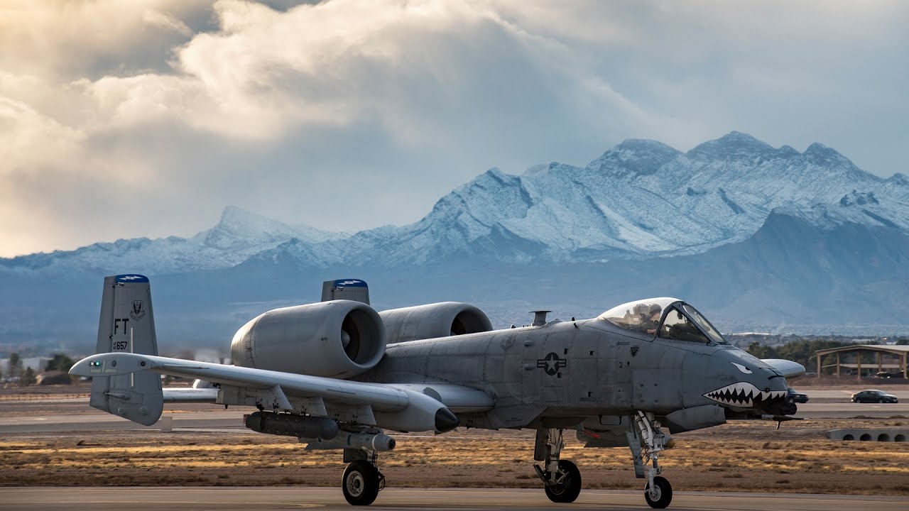 A-10 Thunderbolt II (N24)