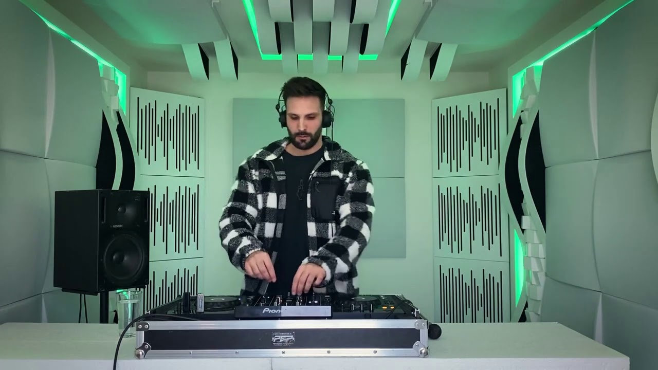 Willcox New Year 2021 Mix
