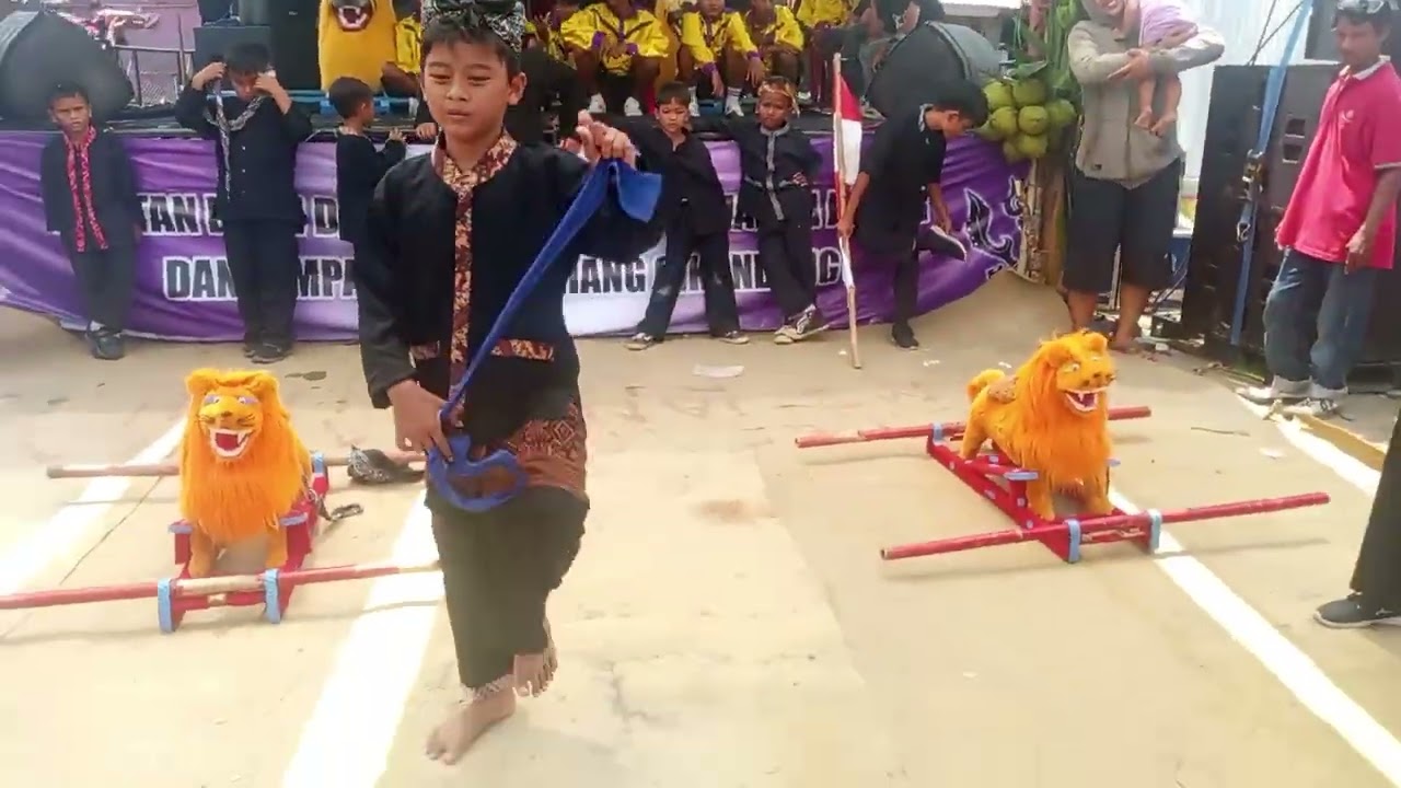 Ruatan Bumi Dangiang Cikondang RW.08 Kelurahan Cigadung Subang Tahun 2025