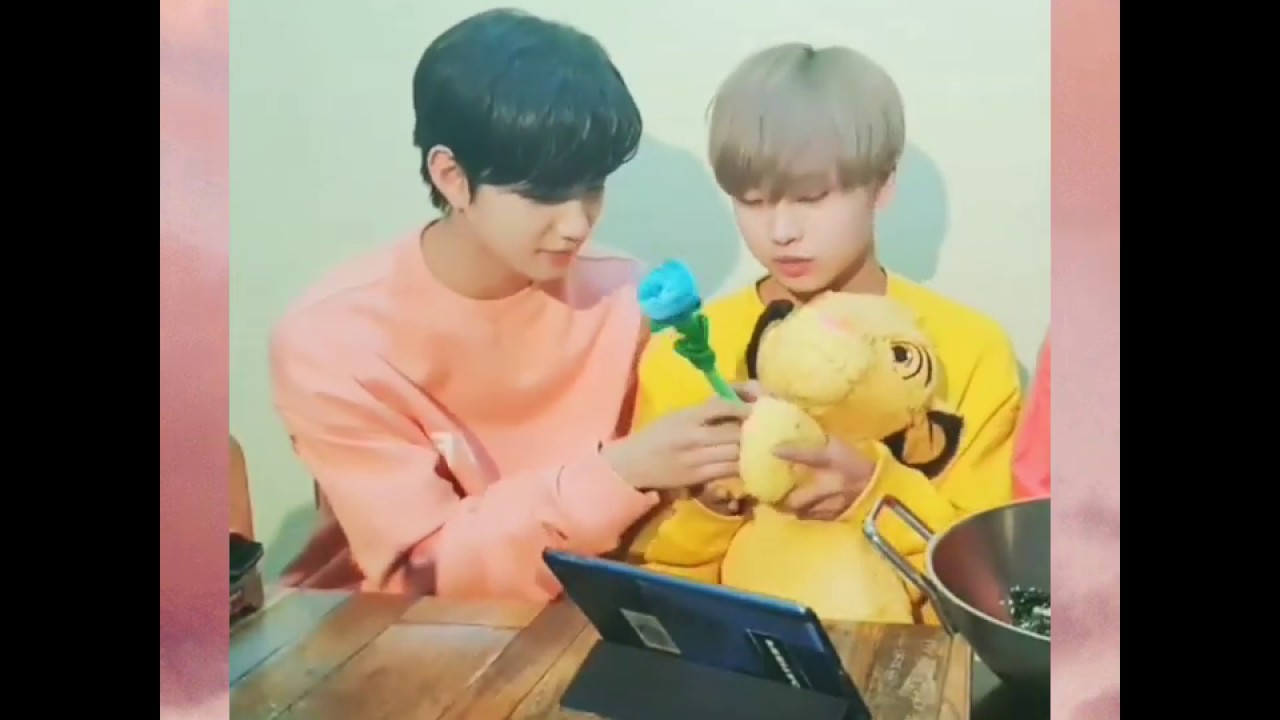 [Newkidd] Woochul & Yunmin in their own world.
