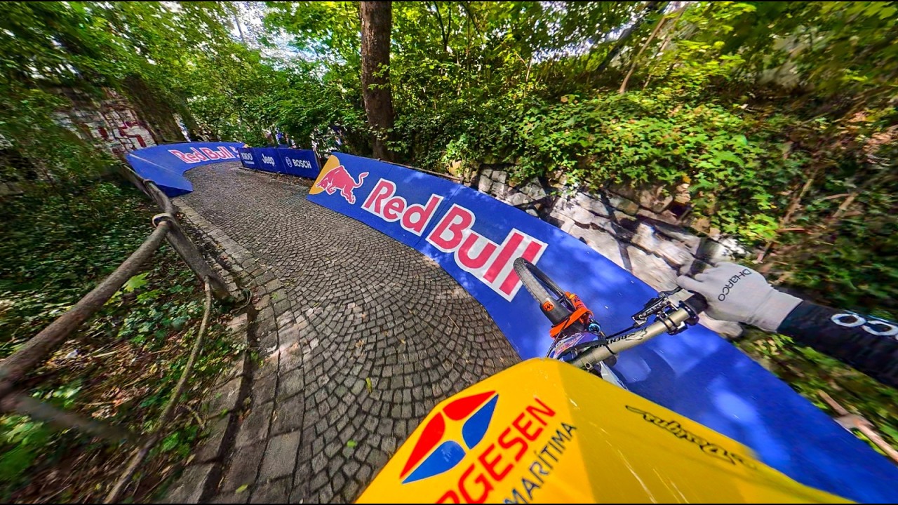POV: Mind-Blowing Urban Downhill Run Through the City Streets