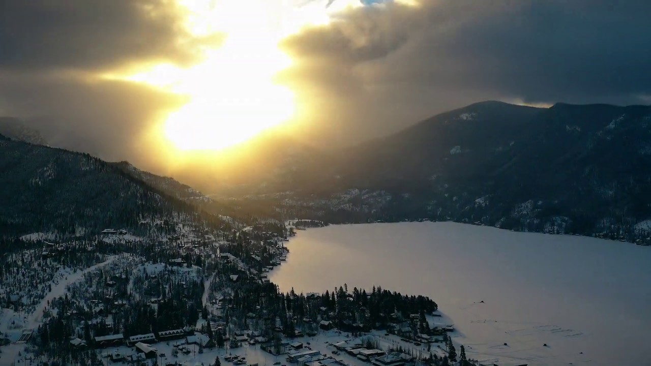 Looking for lodging near Rocky Mountain National Park?