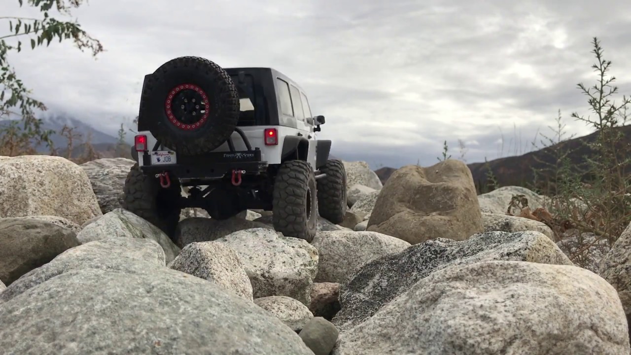scale trailing