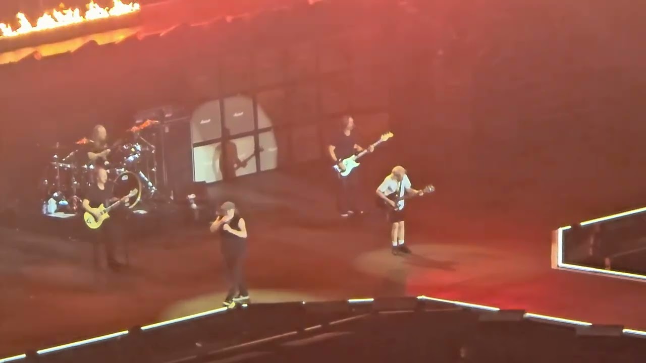 AC/DC  Highway To Hell Brisbane