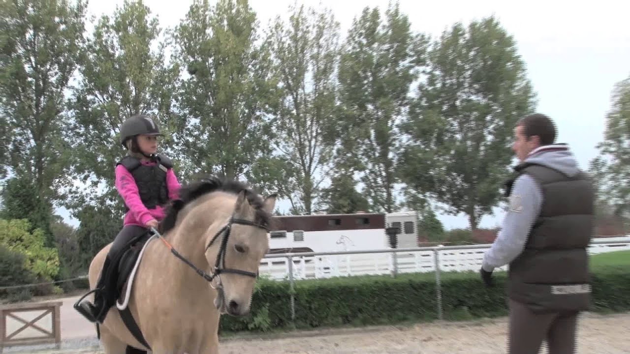 Gregory Wathelet professeur d'équitation surprise.
