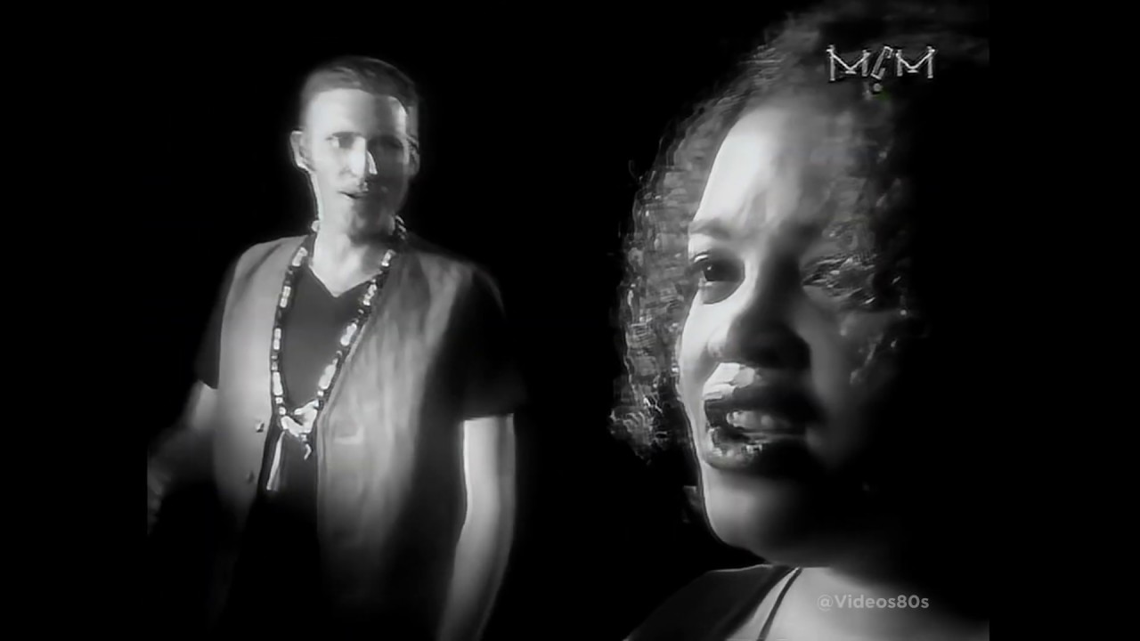 Directions in Groove (DIG)- The Favourite 1994 (Remastered) Official Music Video @Videos80s