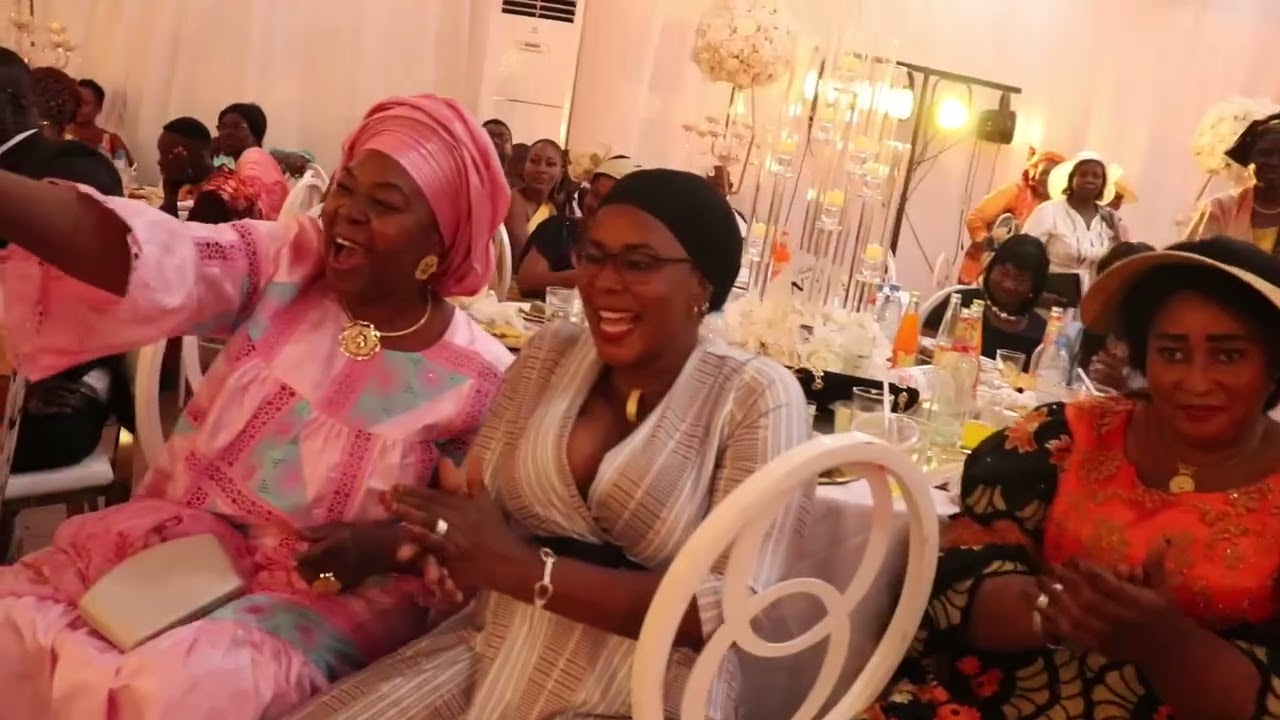 Vous recherchez un ma&icirc;tre de c&eacute;r&eacute;monie?