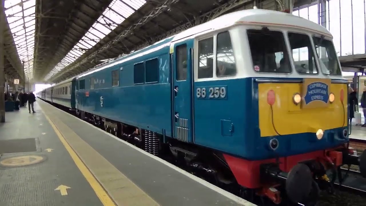 AC Electric Beauty! Class 86 86259 Les Ross/Peter Pan at Preston with the Cumbrian Mountain Express