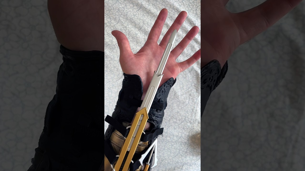 Hidden Blade Unboxing #asmr #assassinscreed #unboxing