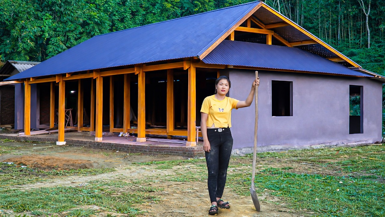 From Open Frame to Safe Shelter | The 196m² House Is Fully Roofed