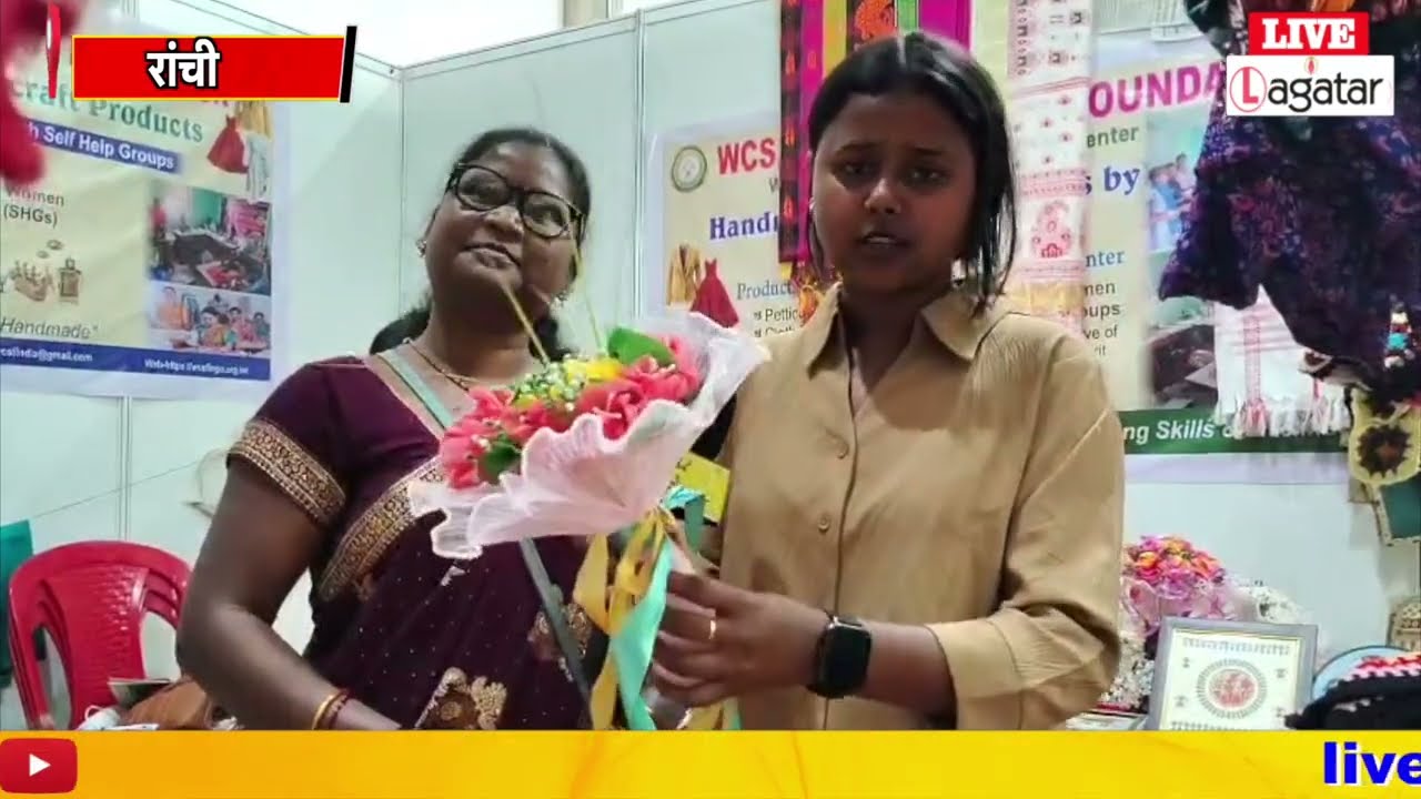 रांची : State Handloom एवं Saras Mela में दिखीं अनोखी चीजें, Bamboo Pad ने खींचा महिलाओं का ध्यान