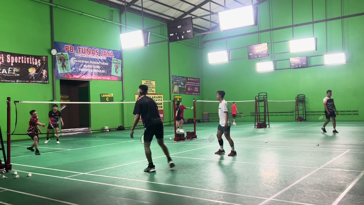 Yoga/yaris vs akbar/dominick